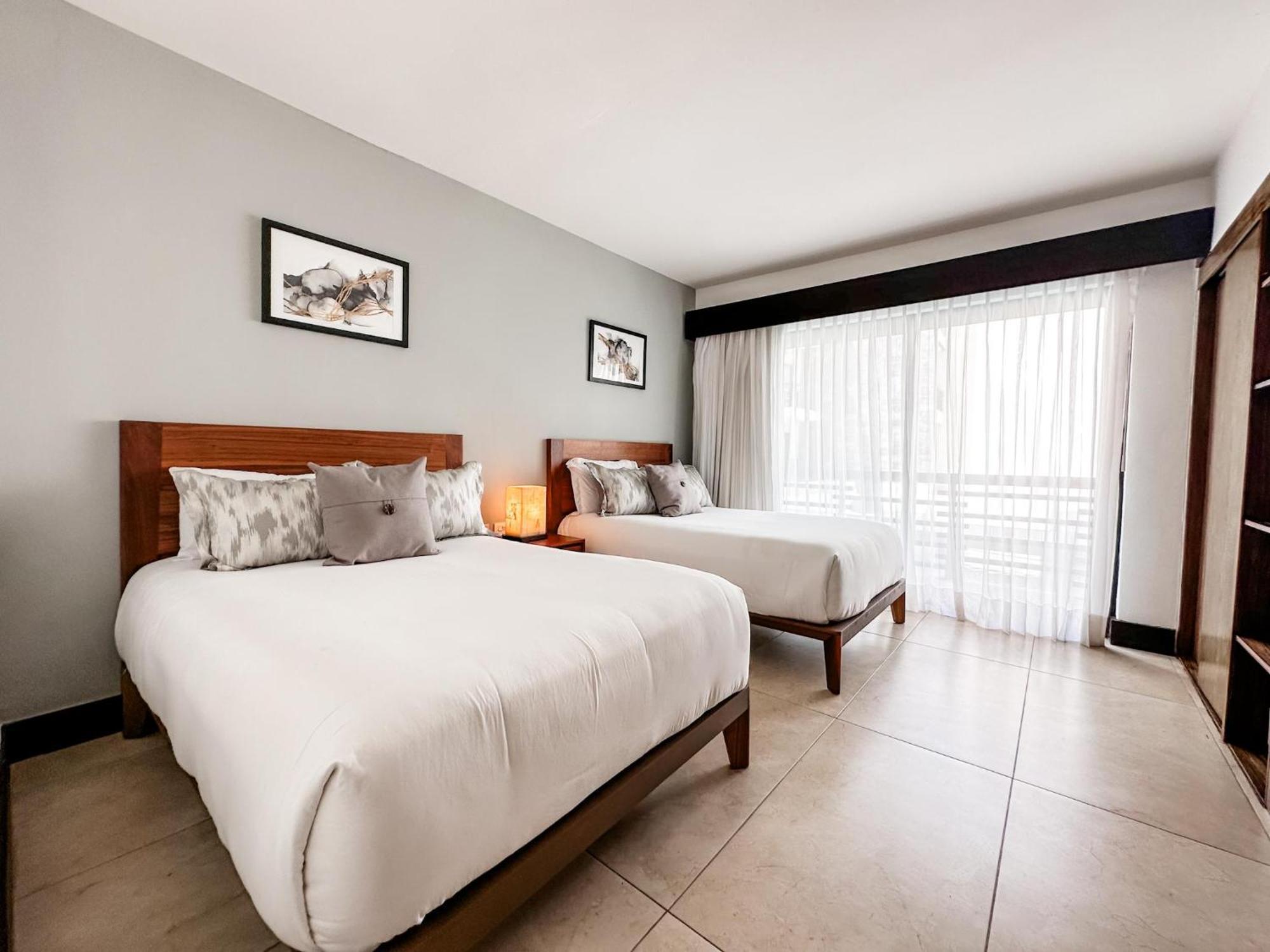 At 1124 Two Bed Reflecting Pool View Close Beach * Playa del Carmen